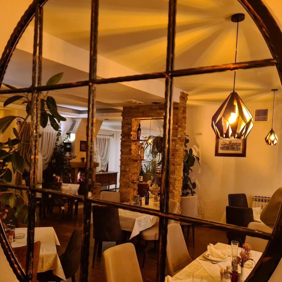 Garni Hotel Vir Врнячка-Баня Екстер'єр фото